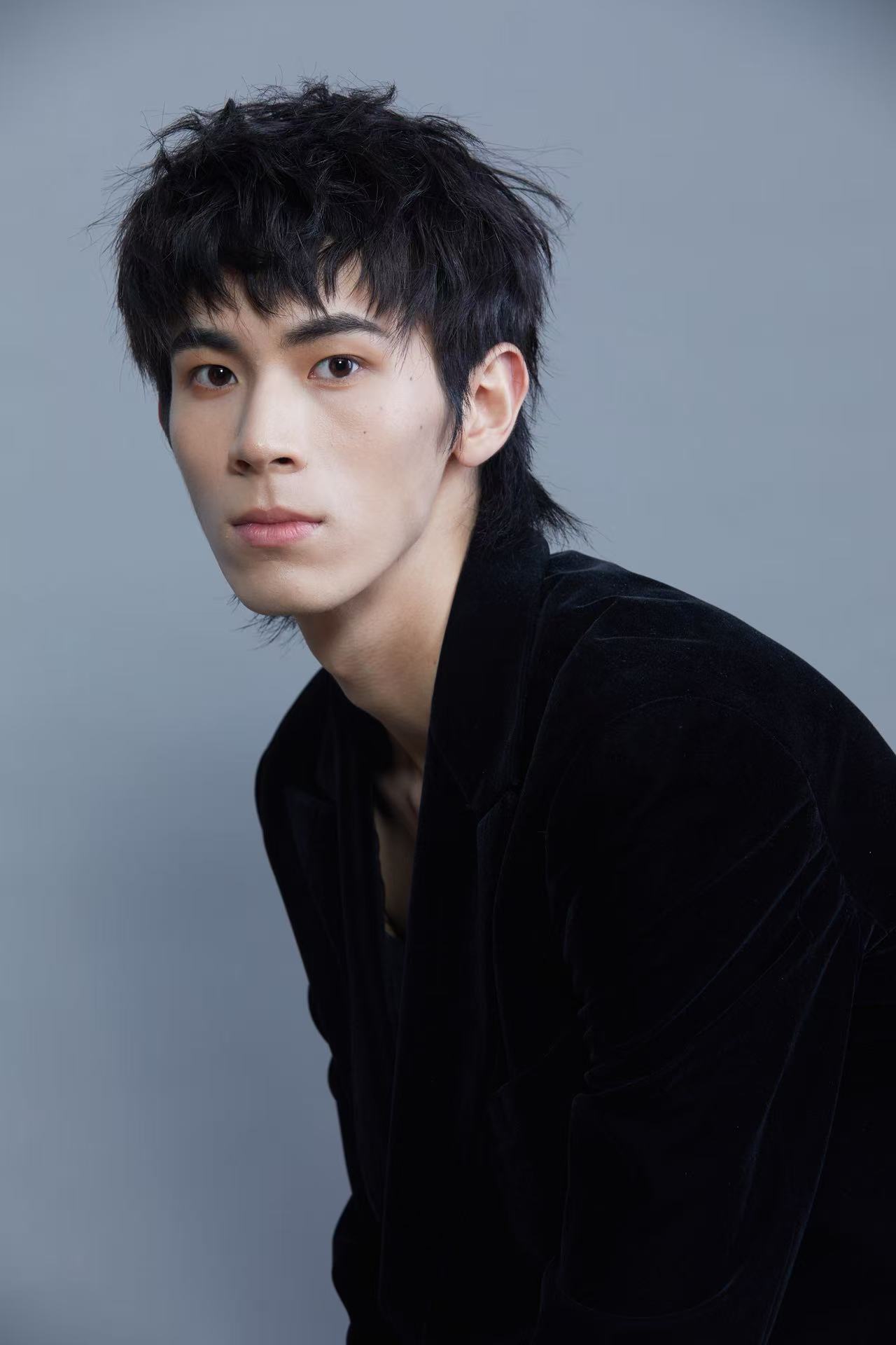Zhenzhao · Feng